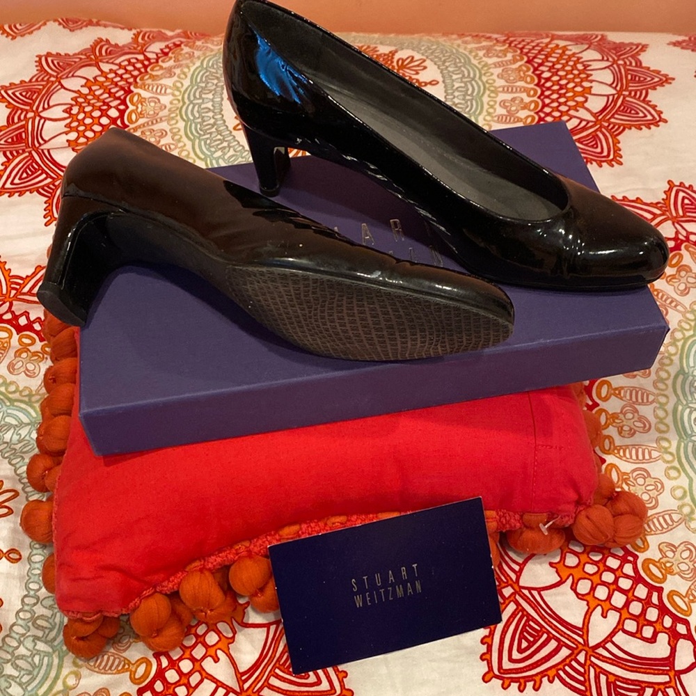 Stuart Weitzman black patent leather pumps